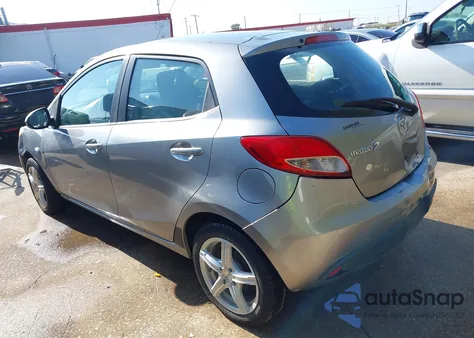 2013 Mazda Mazda2 Sport z USA, uszkodzony, nr VIN JM1DE1KZXD0170408